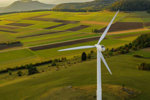 風(fēng)電行業(yè)專題研究報(bào)告：分散式風(fēng)電，蓄勢(shì)待發(fā)，潛力巨大