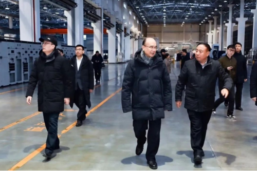 黑龍江省委書記、省人大常委會(huì)主任許勤蒞臨九洲集團(tuán)實(shí)地調(diào)研