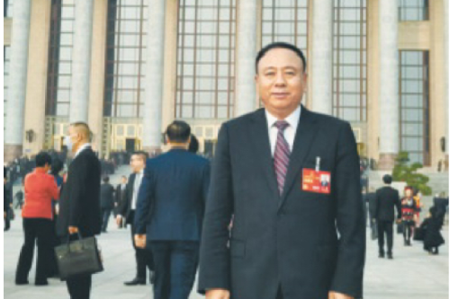 全國人大代表、九洲集團董事長李寅：提高微電網(wǎng)利用率 推動能源結(jié)構(gòu)轉(zhuǎn)型