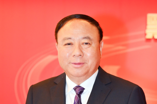 全國人大代表李寅2025年提案--關(guān)于推動分布式電源高質(zhì)量、有序發(fā)展，助力“雙碳”目標(biāo)實(shí)現(xiàn)的建議